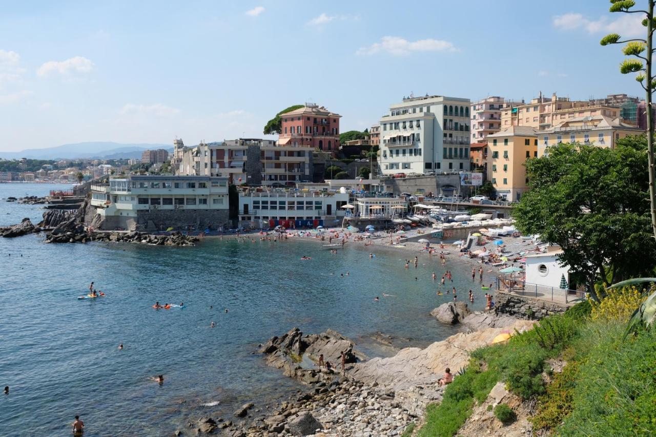 Pria Beach Genova Eksteriør billede